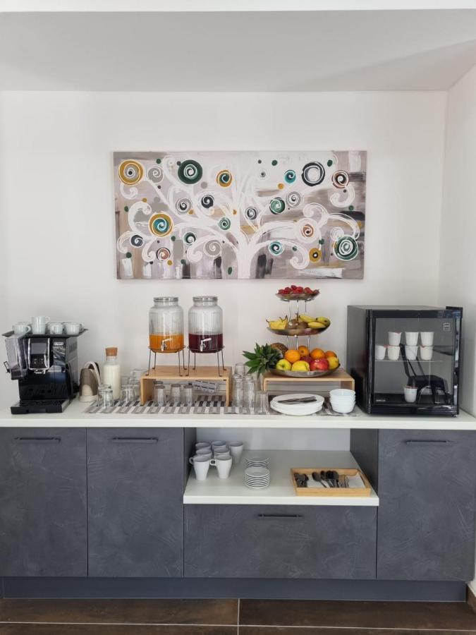 Hotel Crisvan Rimini Ngoại thất bức ảnh