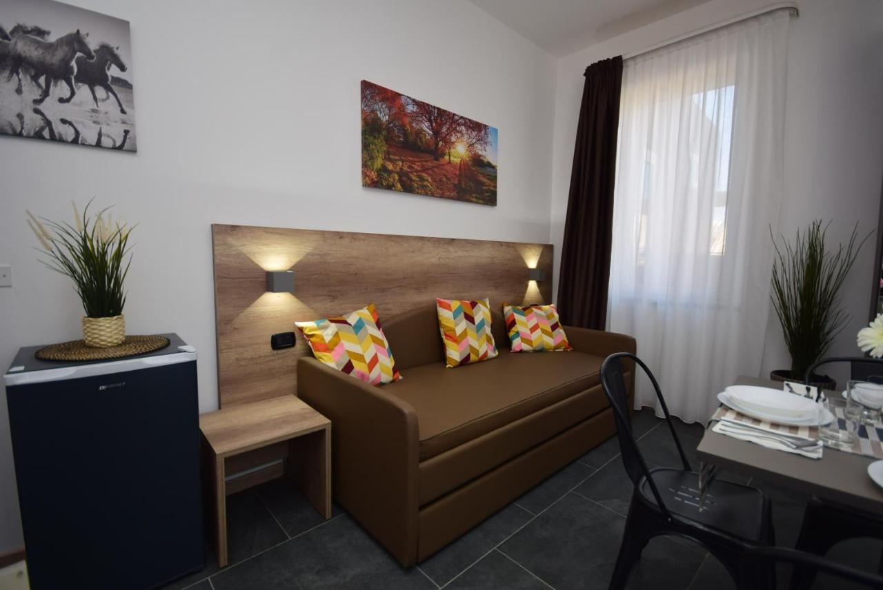 Hotel Crisvan Rimini Ngoại thất bức ảnh