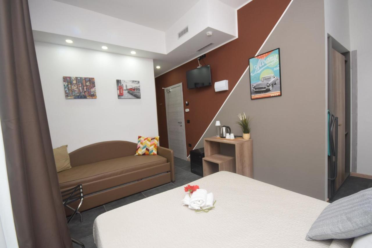 Hotel Crisvan Rimini Ngoại thất bức ảnh